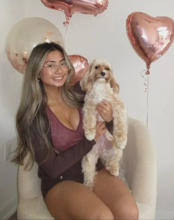 Hot Filipino American Mamacita. Amazing rack and booty. Kind of looks like Isla Summer. image 2