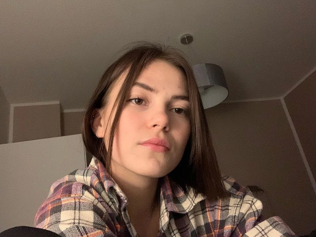 Anna, toiletslut from Germany image 15