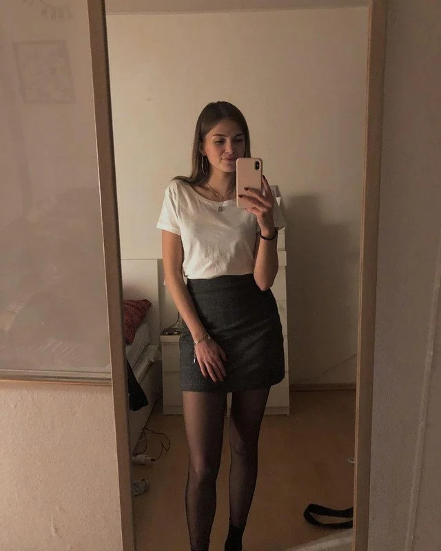 Anna, toiletslut from Germany image 8