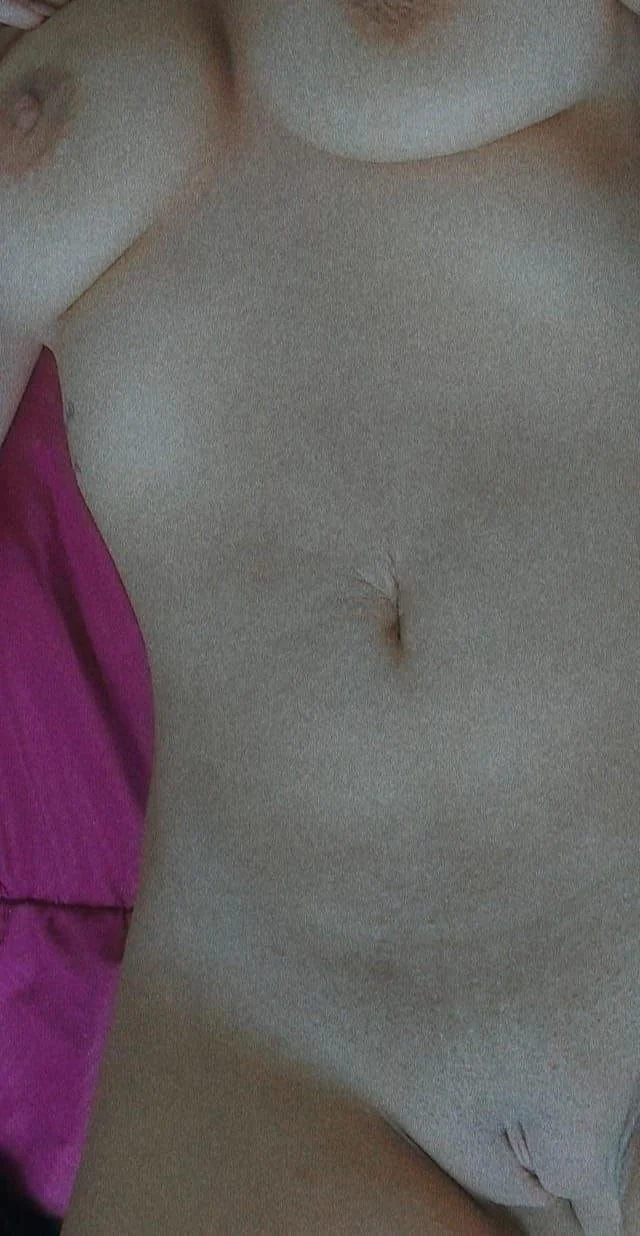 Kiabeth voluptuos image 14