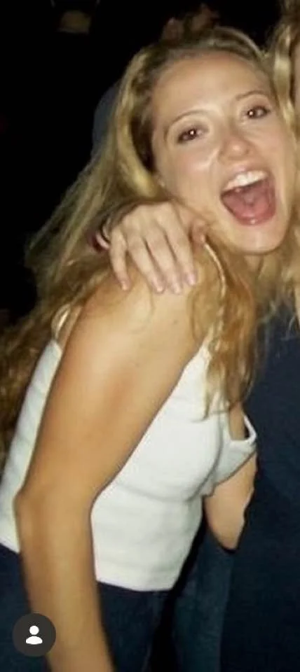 American slut Olivia lost in IRL game main image