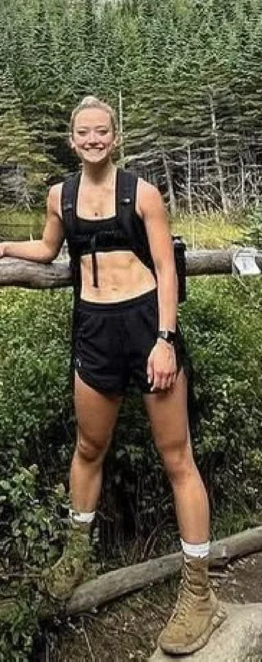 American slut Olivia lost in IRL game image 15
