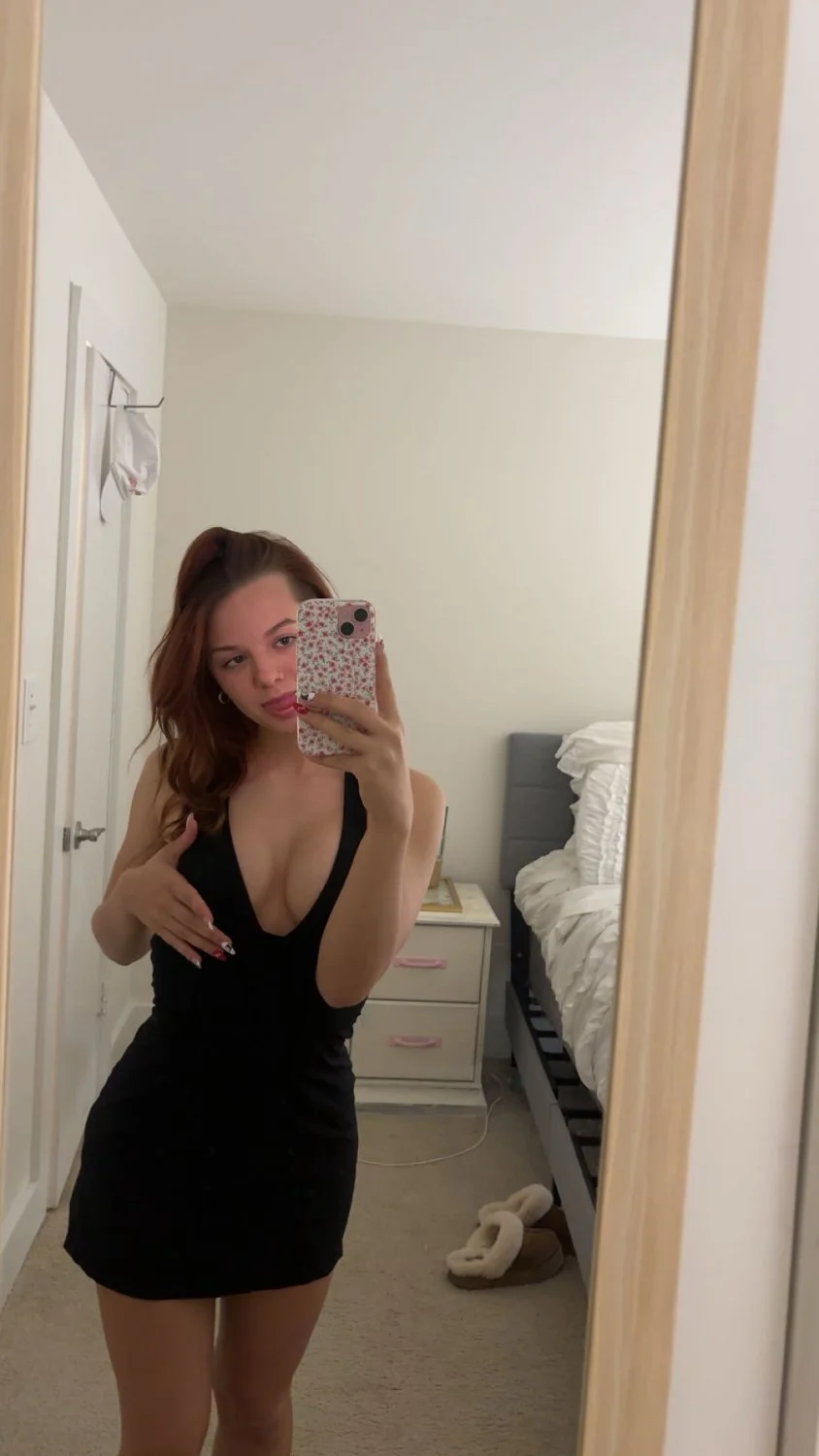 Sexy redhead teen with a fat ass image 2