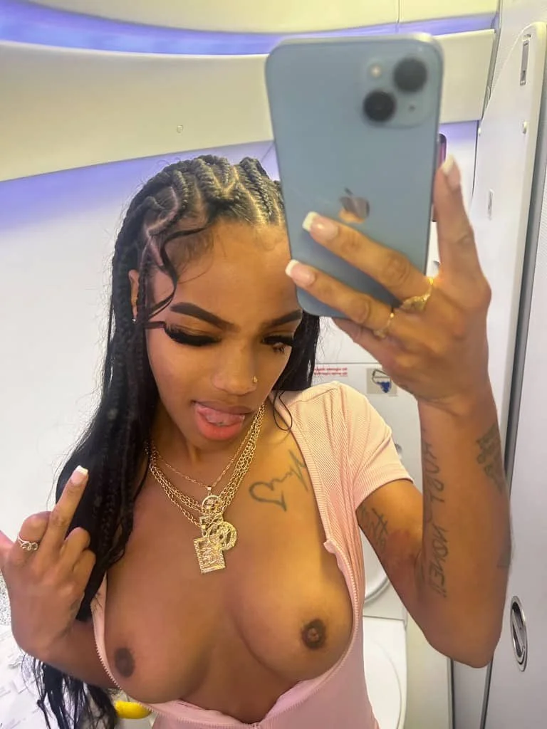Preta sexy main image