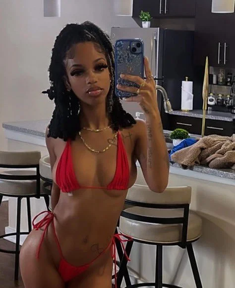 Preta sexy image 7
