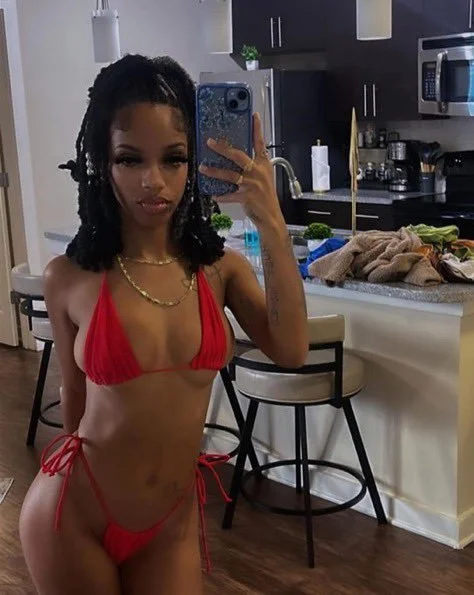 Preta sexy image 8