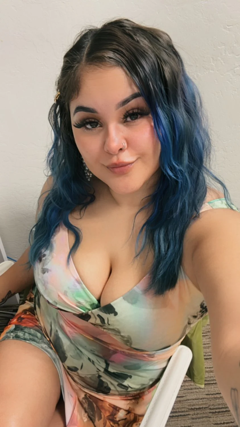 Can’t stop gooning to my sexy Latina aunt image 12