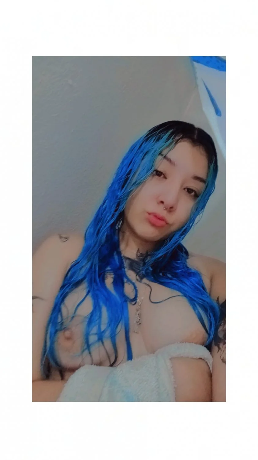 Zorrita tetona image 4