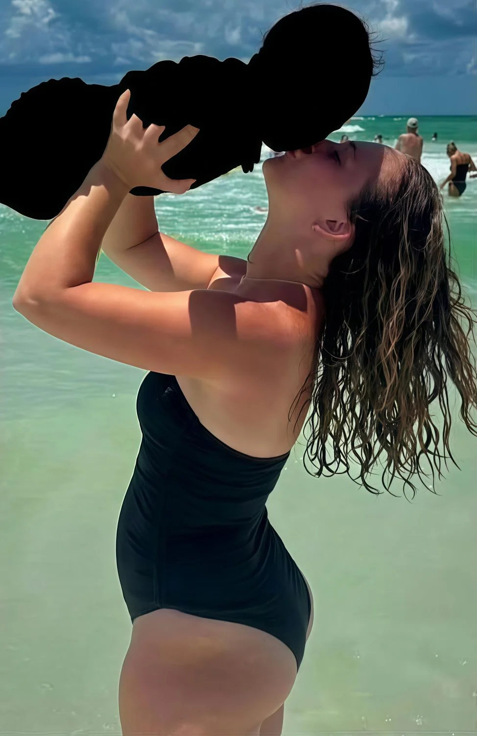 My petite MILF cousin curves in black dress 🥵 image 9