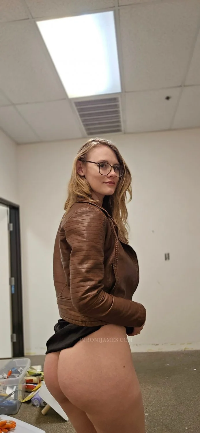 Roni James Leaked image 29
