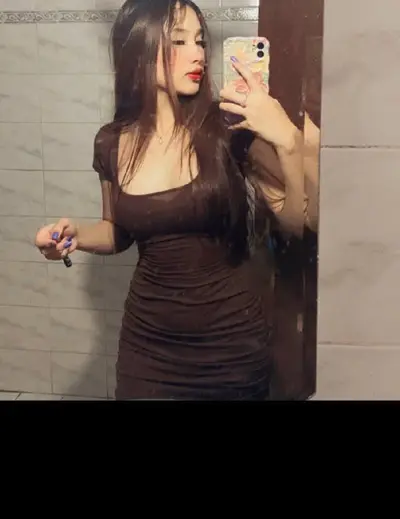 La putita de Pau, Scort de mty cover image