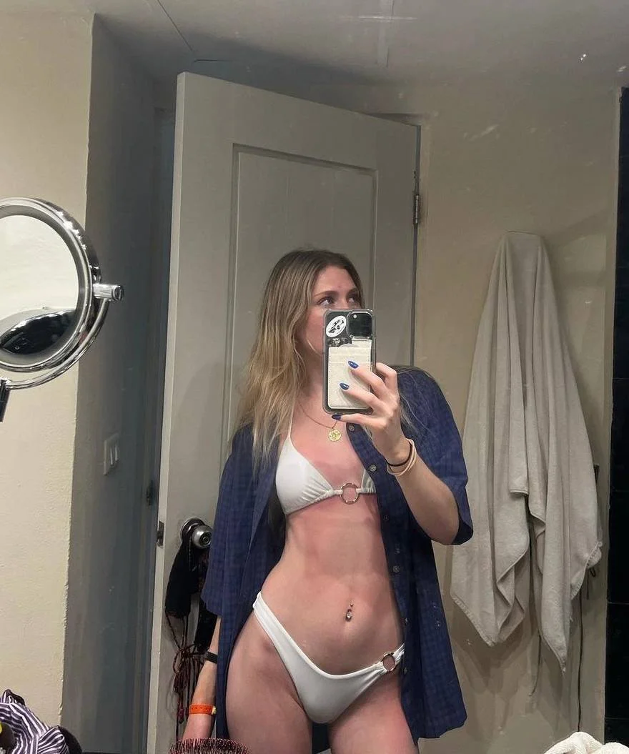 Ella 21 image 15