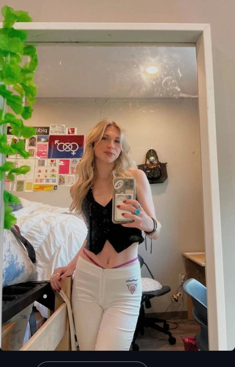 Ella 21 image 28