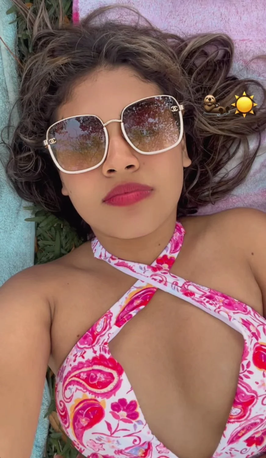 Camila la sexy putita tetona image 12