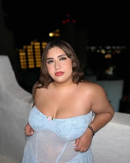 La Jenny Navarrete culona de tik tok image 2