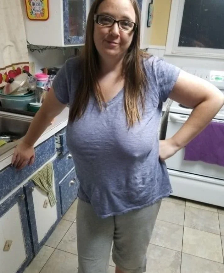 Liz image 4