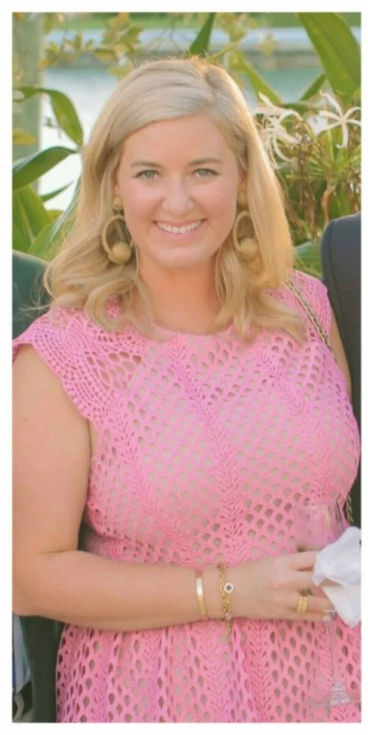 Chubby Slut Caroline image 5