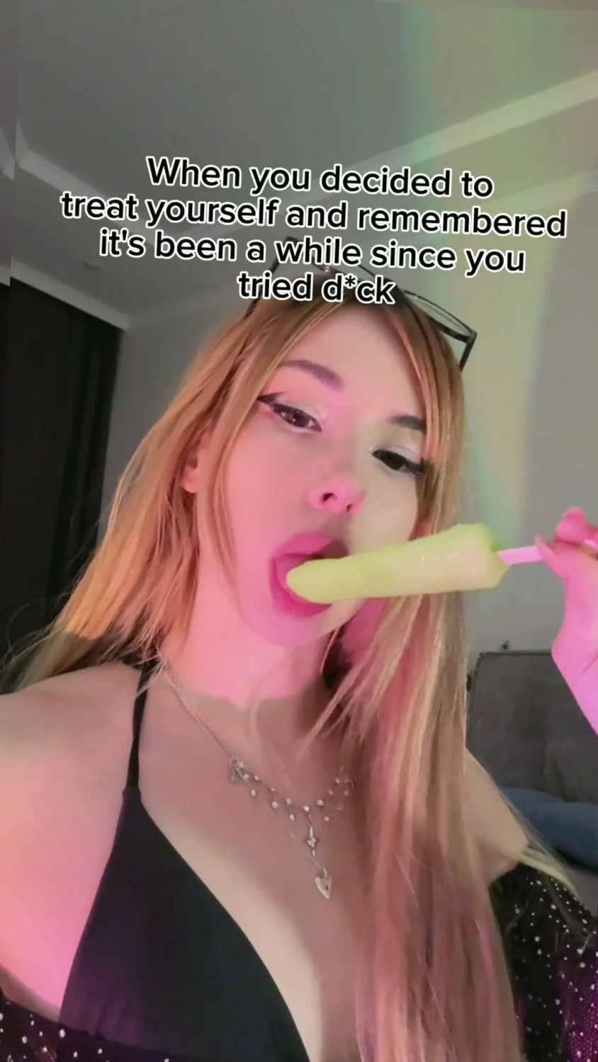 🔞 petite tight ass grinding wet dripping cum 🫦💦 My OF image 4