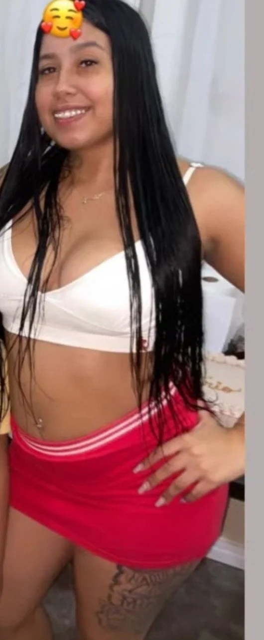 Andressa cavalona main image