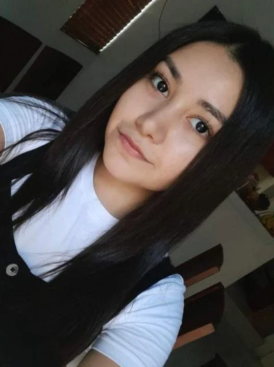 Jovencita hot image 2