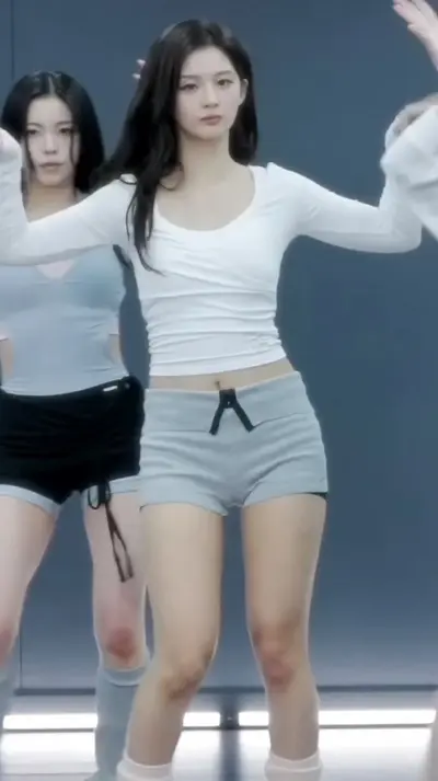 Nmixx Sullyoon Xray Filter cover image
