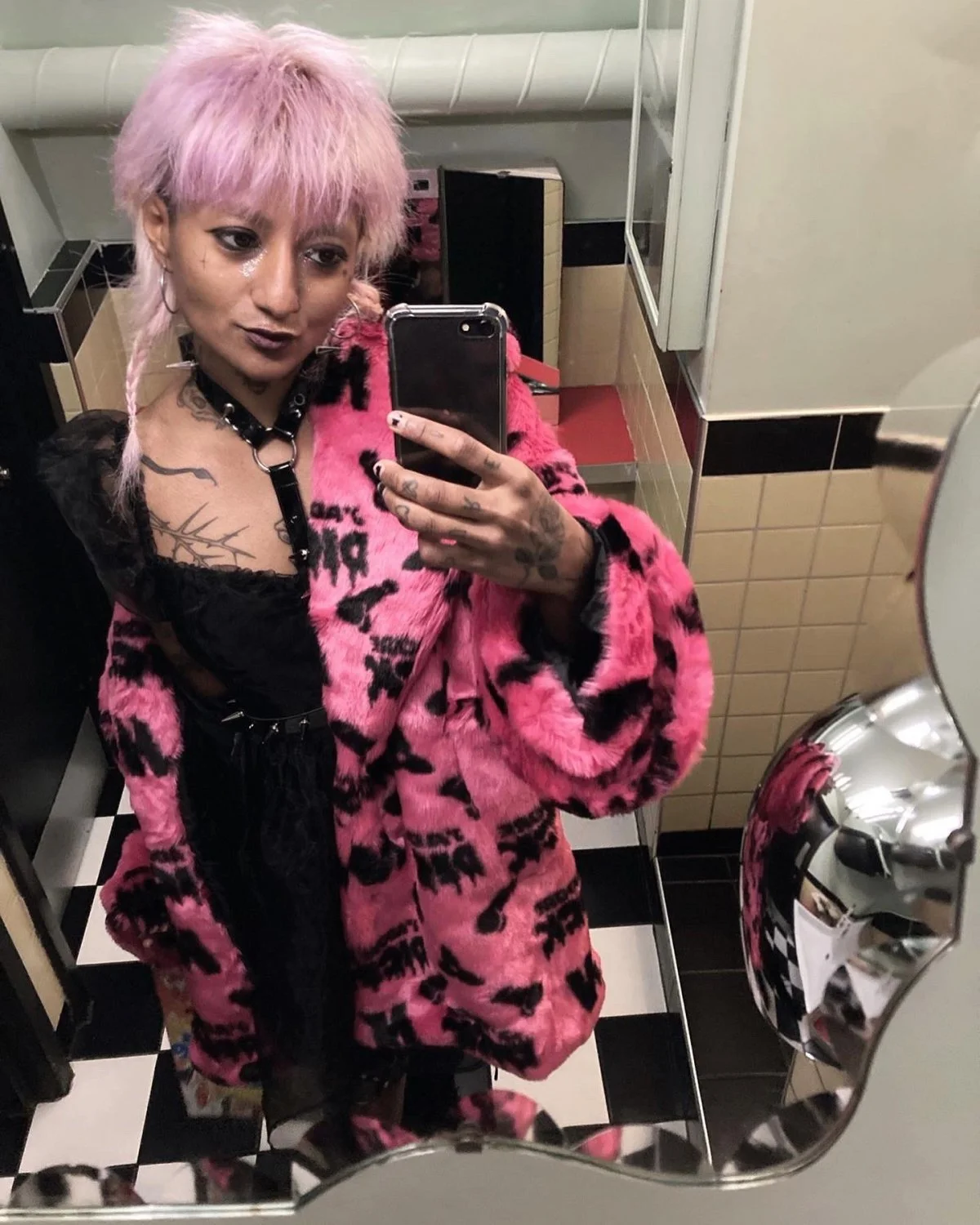 Nasty Indian TeenPi$$ Slut image 9
