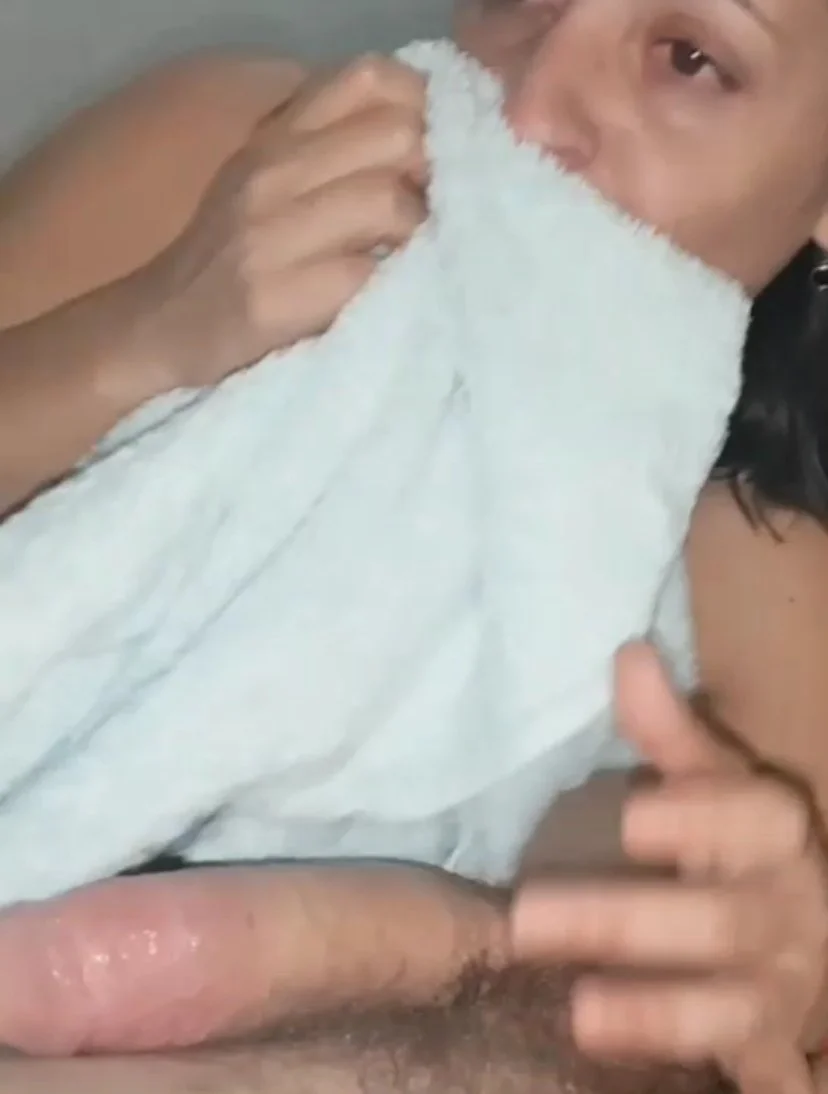 Vazou Esposa Gulosa image 9