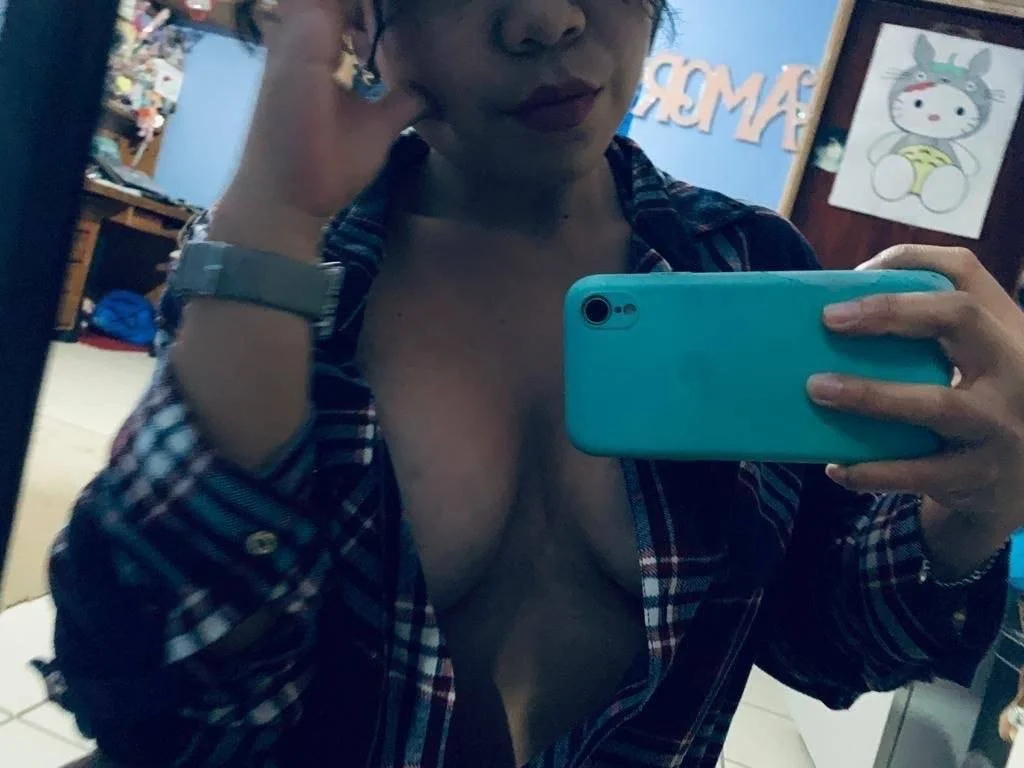 Exhibiendo una zorra de un usuario image 5