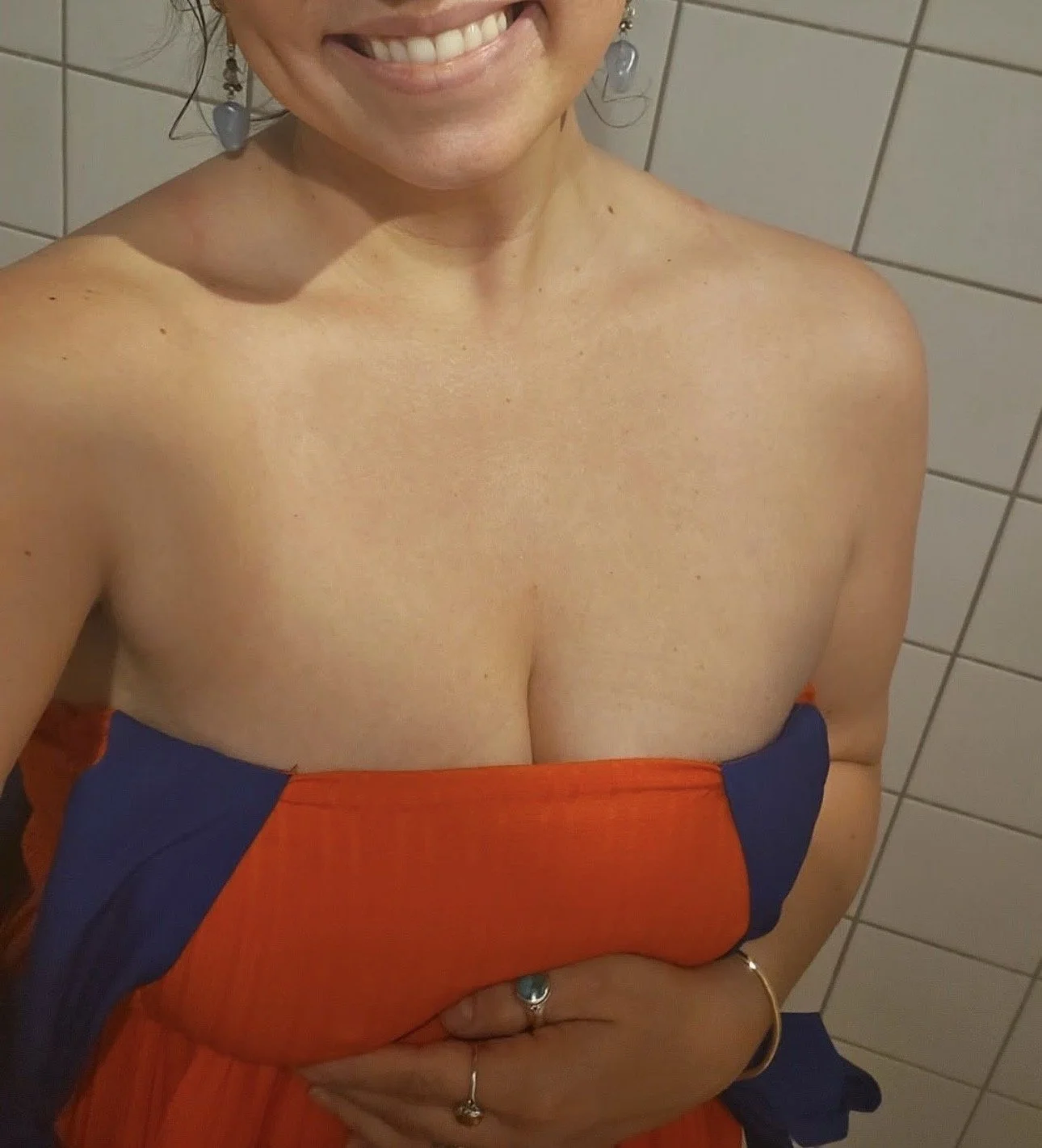 On off undressed slutty & horny wife flashing huge tits nipslip image 2