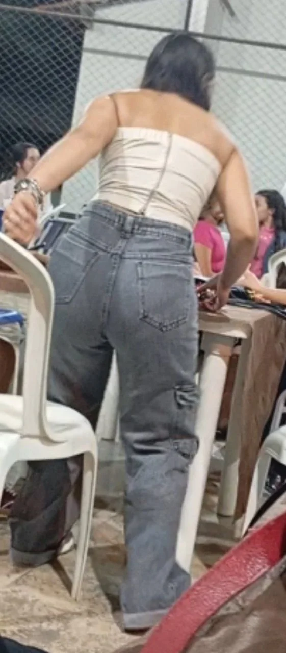 Novinha Bunduda Flagrada image 7