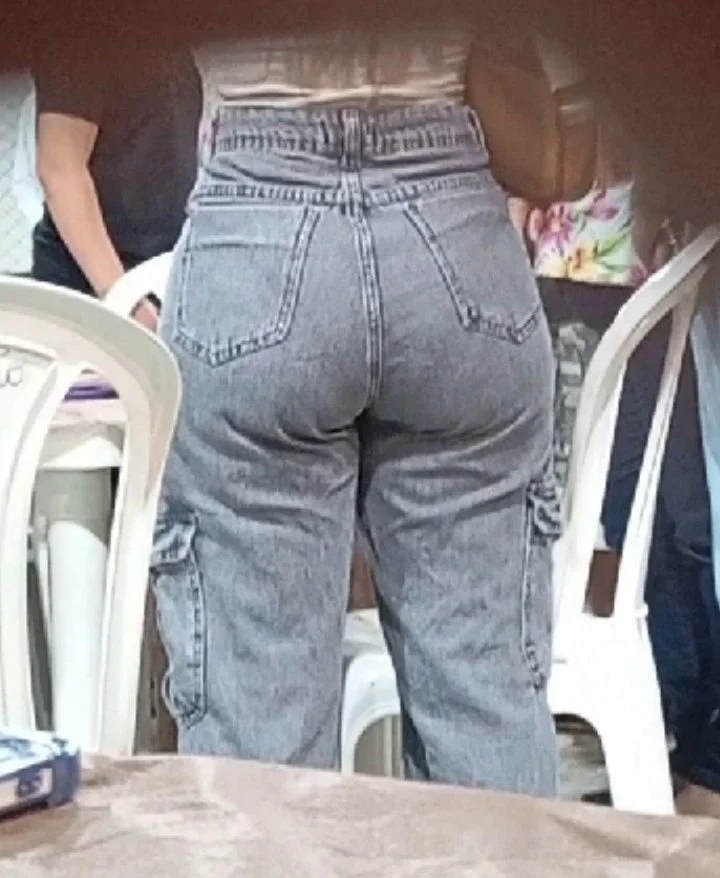 Novinha Bunduda Flagrada image 9