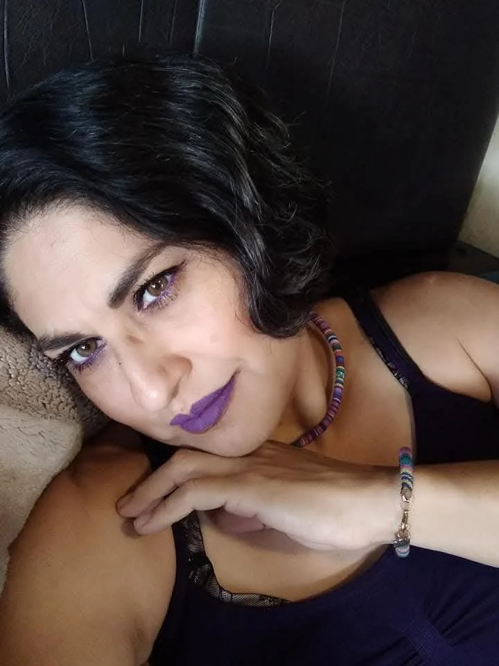 ¿Alguien que se enamore y fantasee con mi mamá? Contar relatos eróticos y rol hetero o lésbico main image