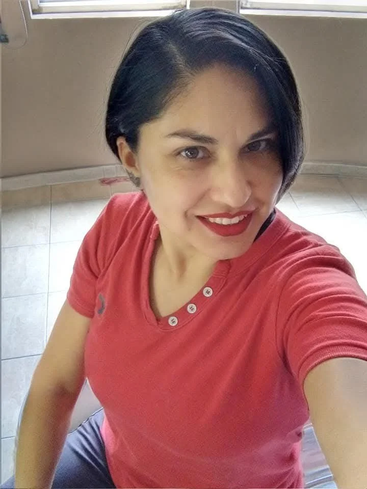¿Alguien que se enamore y fantasee con mi mamá? Contar relatos eróticos y rol hetero o lésbico image 2