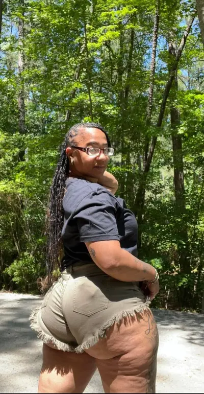 MILF BIG BOOTY cover image
