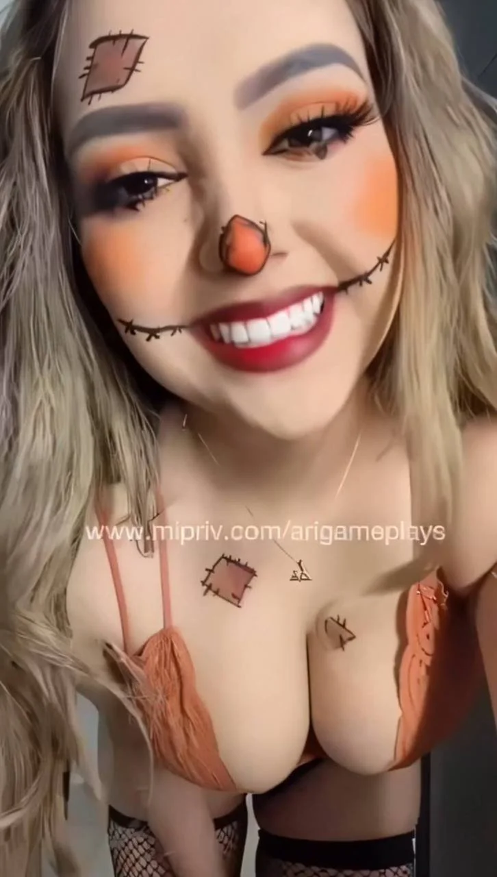 Ari Gameplays streamer y tiktoker mexicana image 15