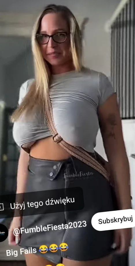 Big tits 🔥 hot mix 👍😍😛💦 image 40