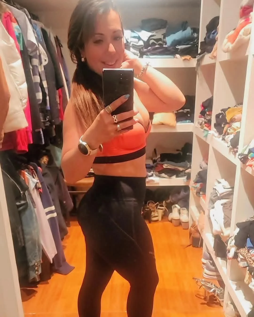 Vanesa milf culona bien puta que le gusta que le mande videos pajeandome image 13
