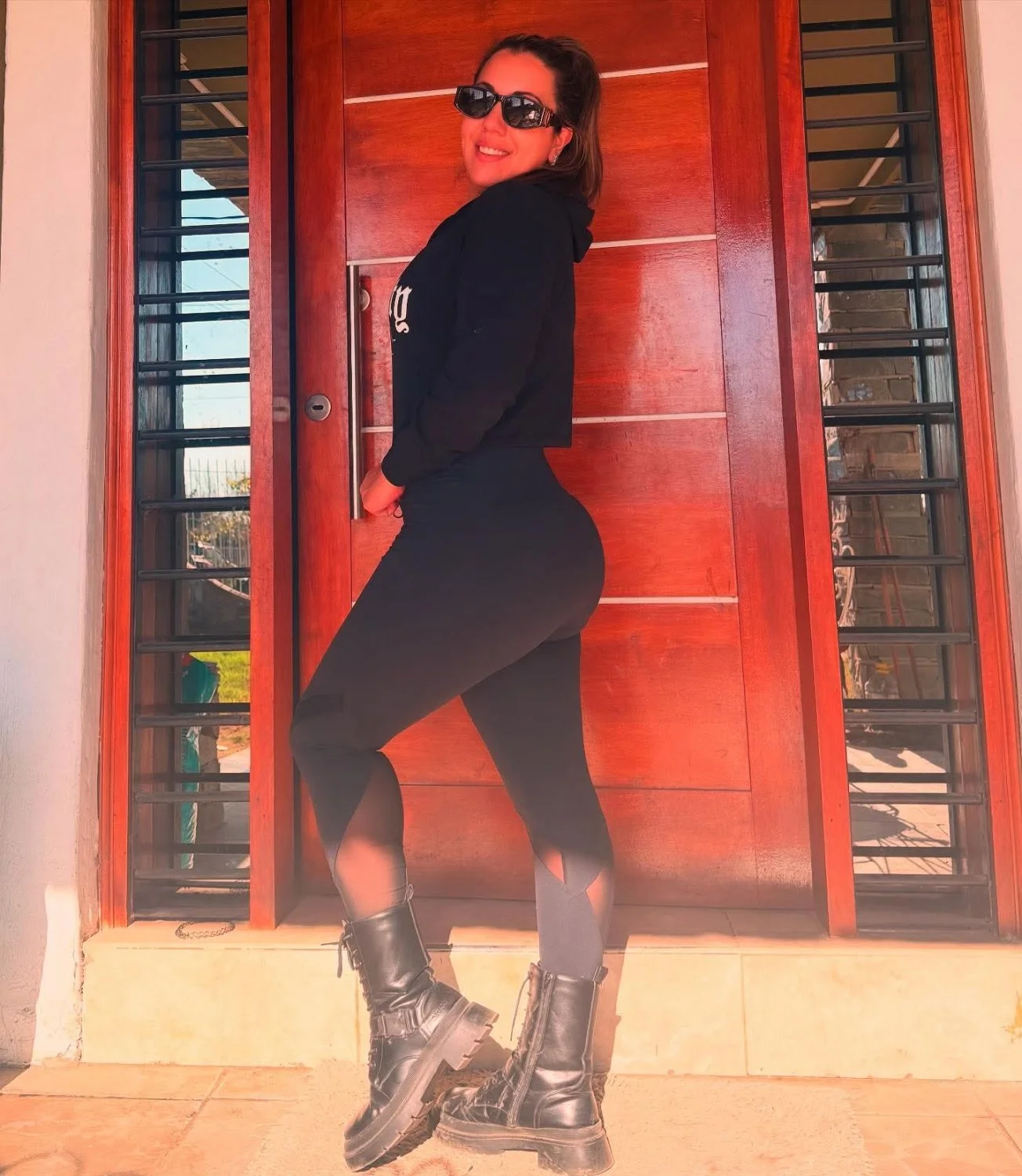 Vanesa milf culona bien puta que le gusta que le mande videos pajeandome image 16