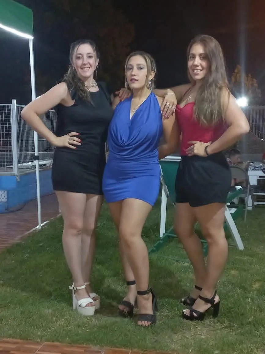 Vanesa milf culona bien puta que le gusta que le mande videos pajeandome image 9