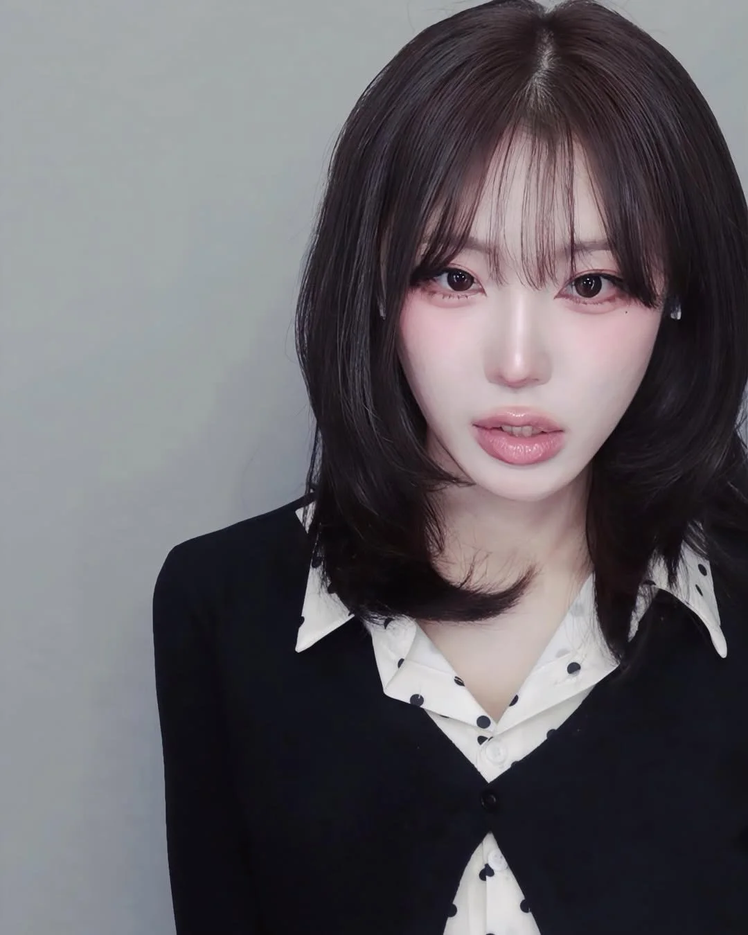 Korean slut influencer 이년보고 능욕할사람❤️ main image