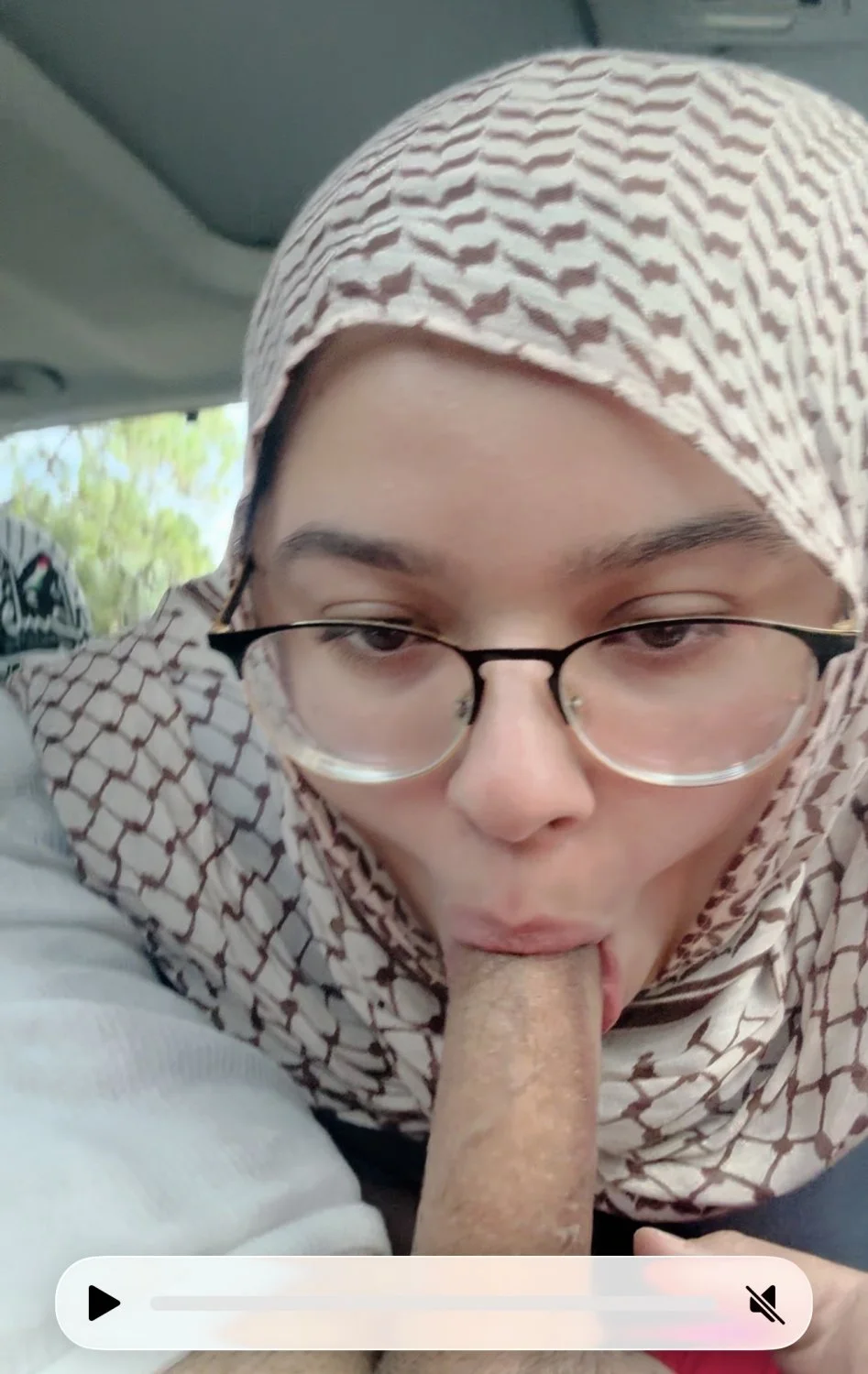 Return of the Hijabi Slut main image