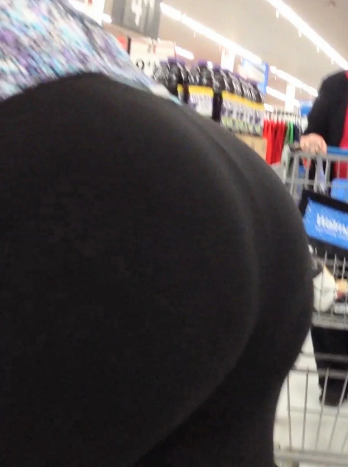 Mature Ass image 6