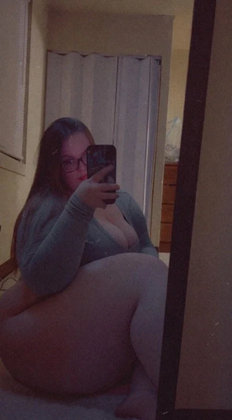 Fat booty Kayyyyy image 15