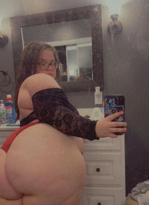 Fat booty Kayyyyy image 24