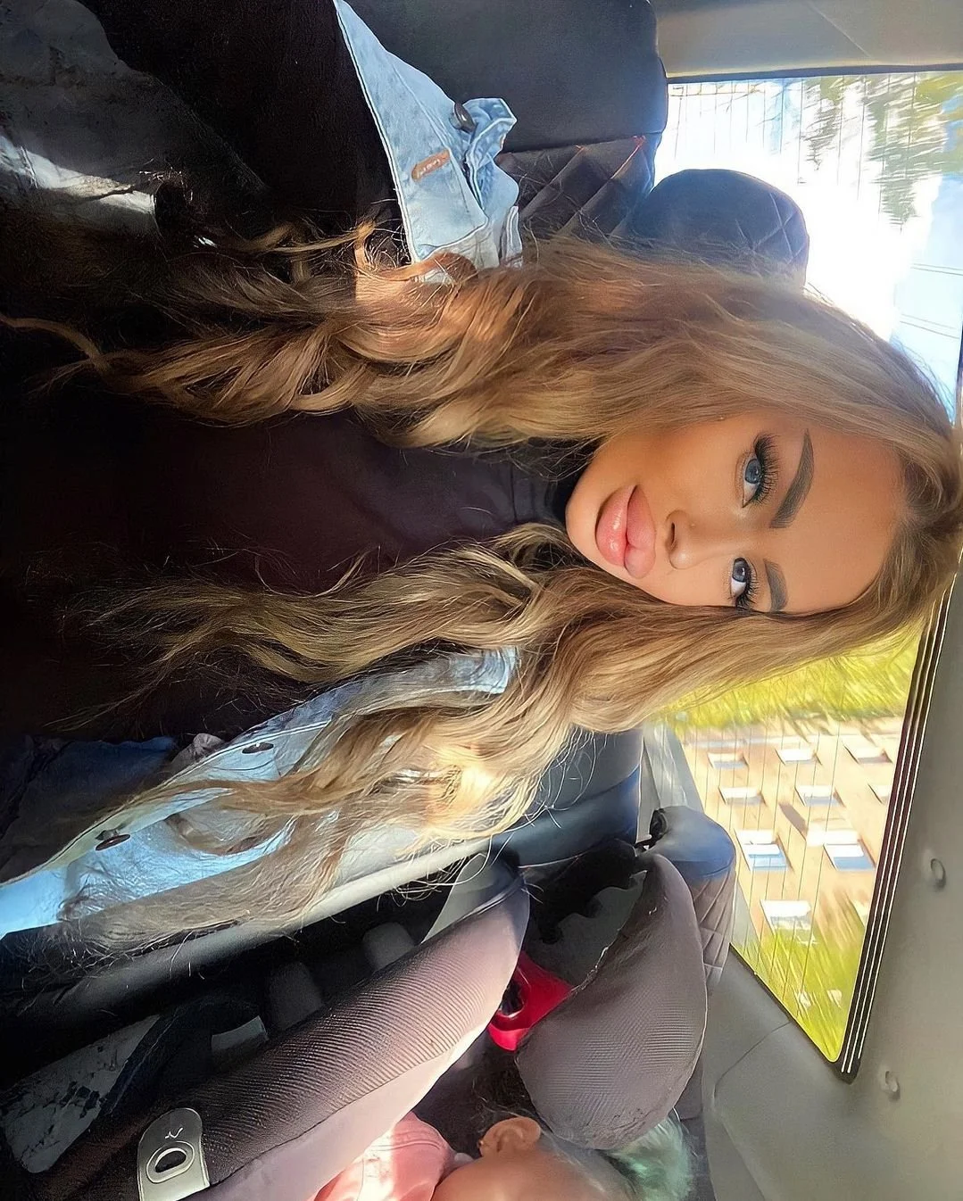 Bloated Bimbo Cock Kissers image 18