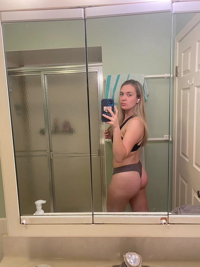 white girl with a nice ass image 5