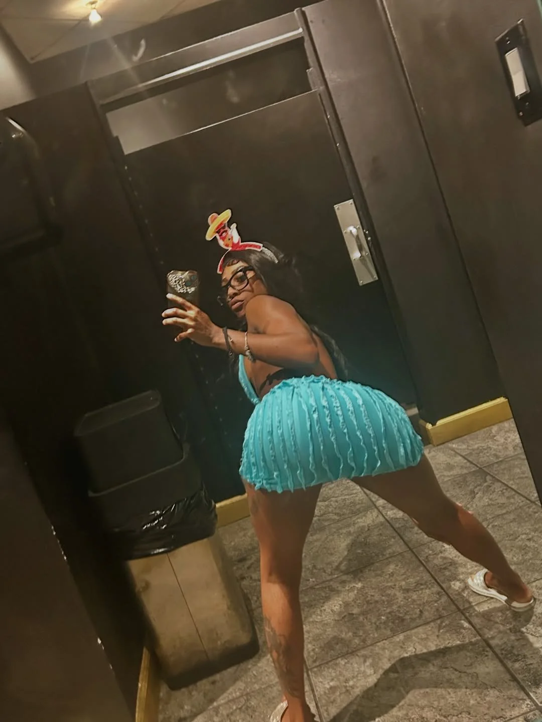 Thot Baddies Vol. 17 image 23