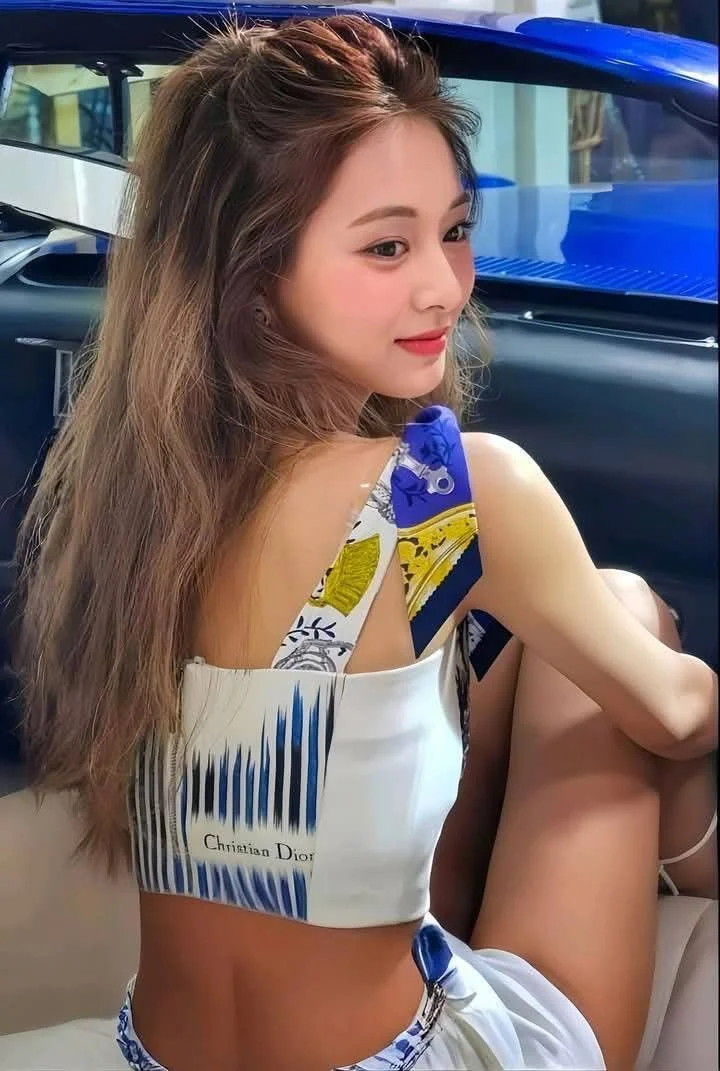 Tzuyu (Twice) Pictures 22 image 10