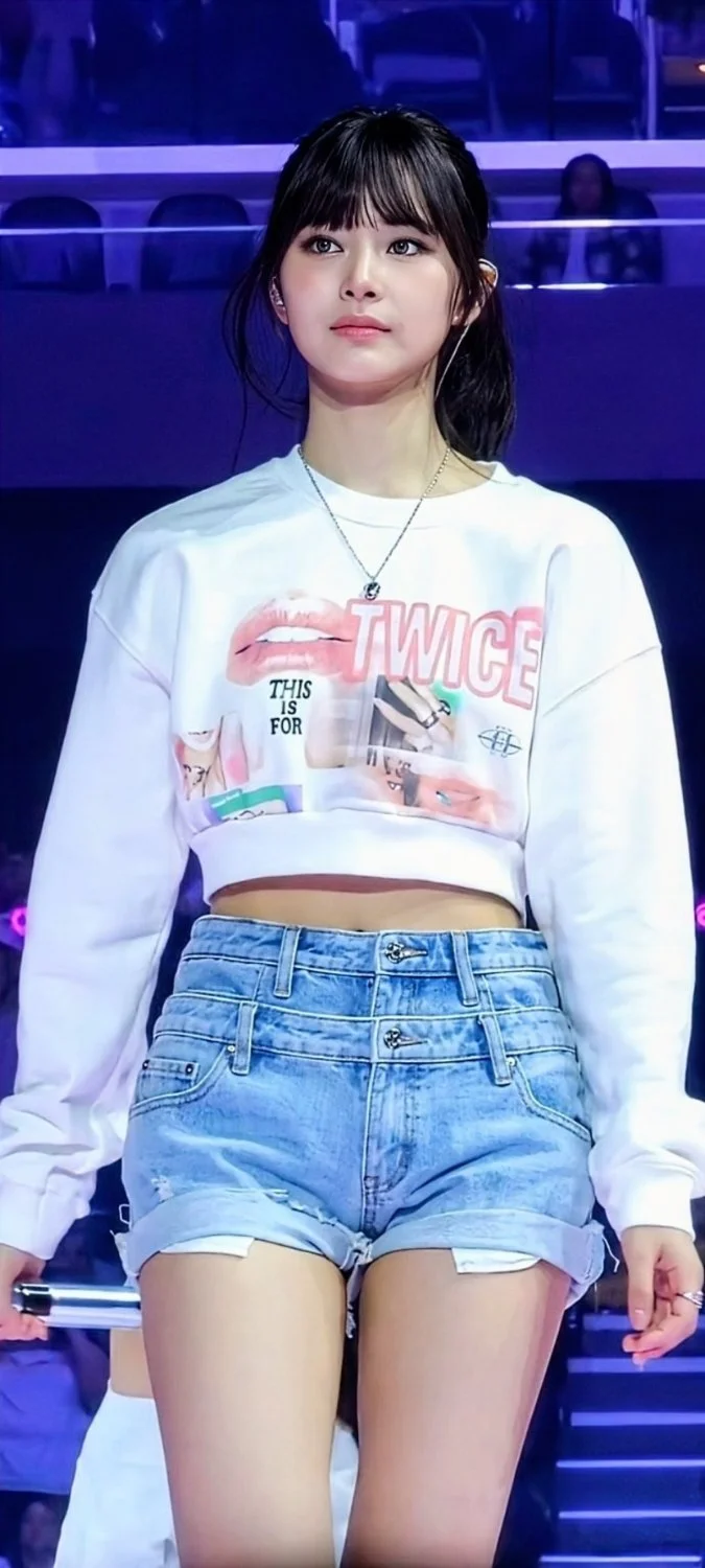 Tzuyu (Twice) Pictures 22 image 18