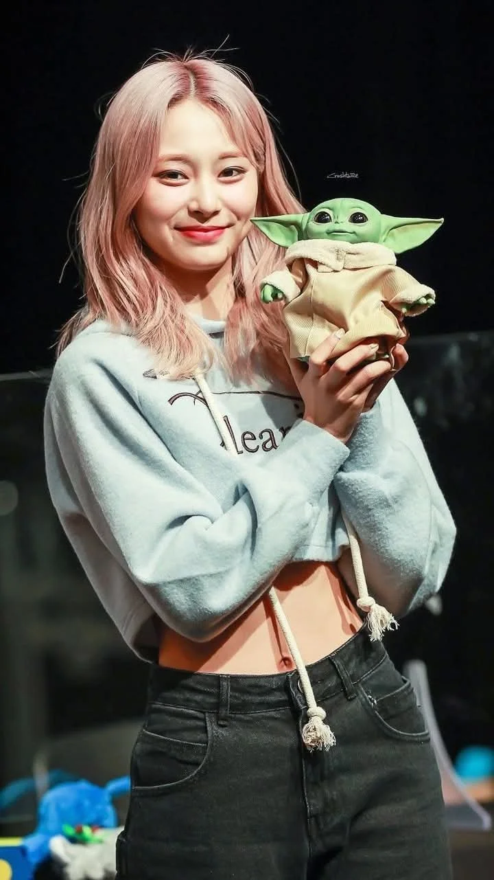 Tzuyu (Twice) Pictures 22 image 6